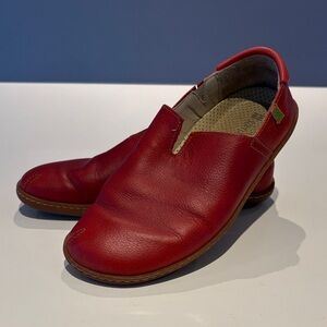 38 (8) El Naturalista Red Leather Slip-On Shoes
